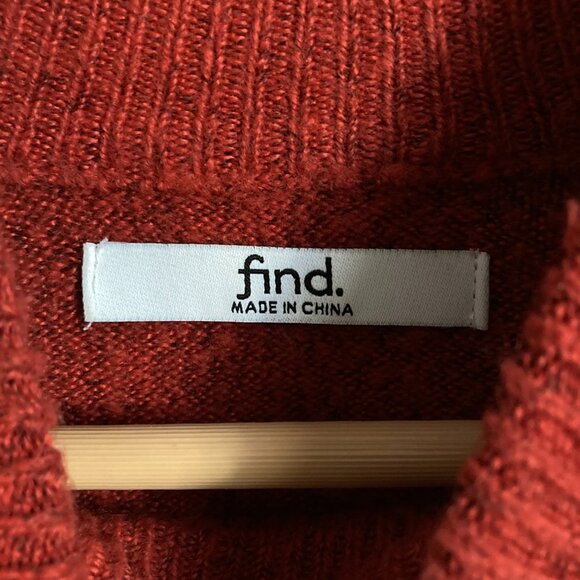 Cozy Colorblock Mock Neck Sweater - Picture 4 of 4